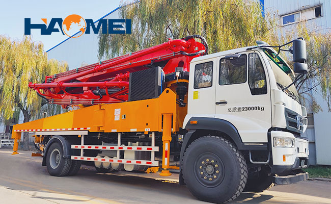 how much does concrete pump truck cost