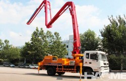 Small Concrete Pump Truck For Sale