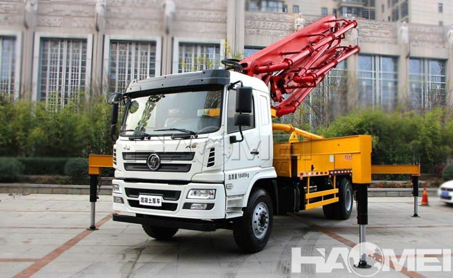 38m truck mounted concrete pump