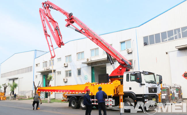 concrete boom pump truck for sale